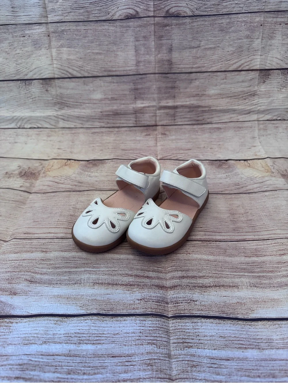 Livie & Luca White Dew Drop Shoes